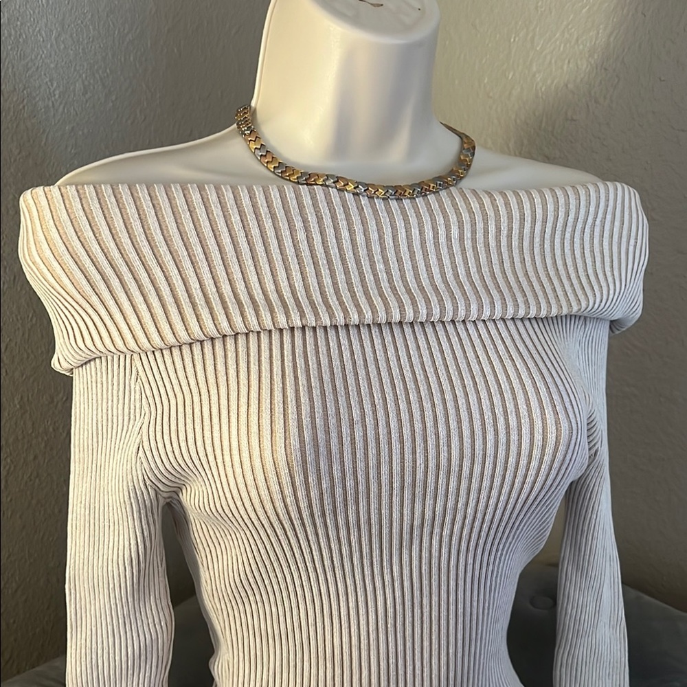 Off-Shoulder Ribbed Sweater - image 8